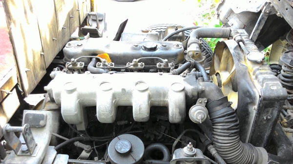 ขายISUZU NKR สี่ล้อ เครื่อง 4BE1  115 แรง จอดอยู่ไม่ค่อยได้ใช้งานเครื่องต้องลองเช็คสภาพทะเบียนพร้อมโอน