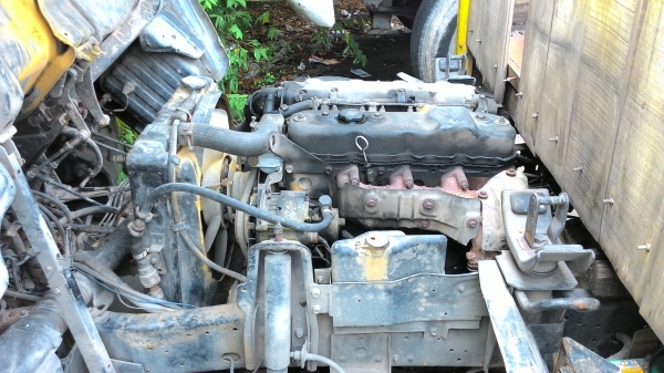 ขายISUZU NKR สี่ล้อ เครื่อง 4BE1  115 แรง จอดอยู่ไม่ค่อยได้ใช้งานเครื่องต้องลองเช็คสภาพทะเบียนพร้อมโอน