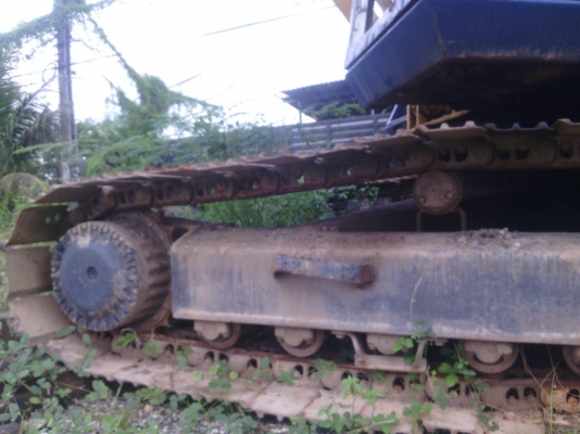 Komatsu PC200-3 + Isuzu 6BD1=120 แรง ธรรมดาเบรคลมสองเพลาดั้ม ม.79