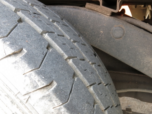 TFR 3 ประตู แวน TFR 3 ประตู แวน