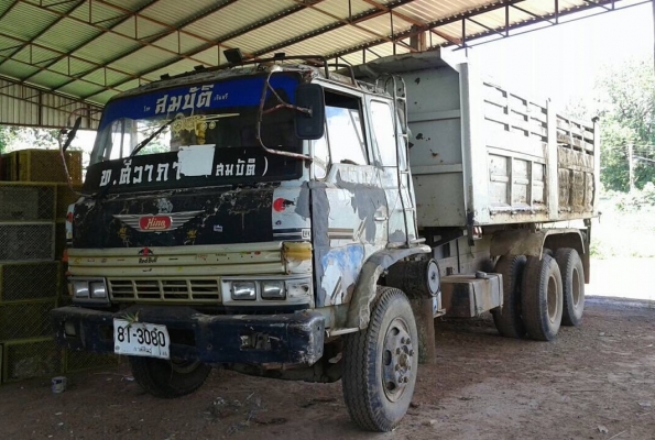 ขาย 10 ล้อดั้ม 2 เพลา เครื่อง 6HE1 195 แรงม้า เกียร์ ZF คัสซี NISSAN ช่วงล่าง+หัวเก๋ง SUMO 227 ทะเบียนพร้อมโอนครับ