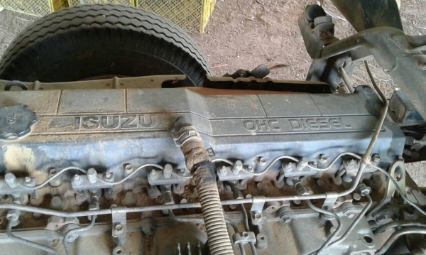 ขาย 10 ล้อดั้ม 2 เพลา เครื่อง 6HE1 195 แรงม้า เกียร์ ZF คัสซี NISSAN ช่วงล่าง+หัวเก๋ง SUMO 227 ทะเบียนพร้อมโอนครับ