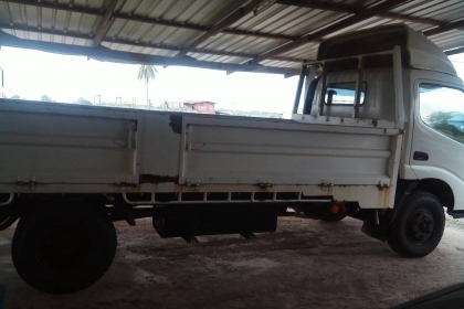 หกล้อ ฮีโน้ 136 โบว์อปี48 แอร์ เบอร์ สภาพดีสวยเดิม ยาว5ม ทะเบียนพร้อมโอน หกล้อ ฮีโน้ 136 โบว์อปี48 แอร์ เบอร์ สภาพดีสวยเดิม ยาว5ม ทะเบียนพร้อมโอน