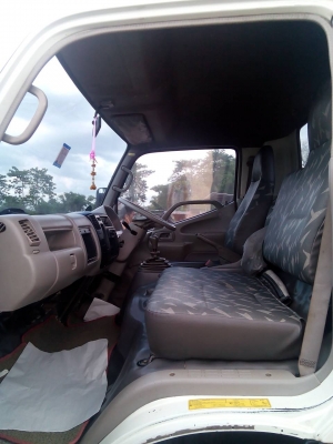 หกล้อ ฮีโน้ 136 โบว์อปี48 แอร์ เบอร์ สภาพดีสวยเดิม ยาว5ม ทะเบียนพร้อมโอน หกล้อ ฮีโน้ 136 โบว์อปี48 แอร์ เบอร์ สภาพดีสวยเดิม ยาว5ม ทะเบียนพร้อมโอน