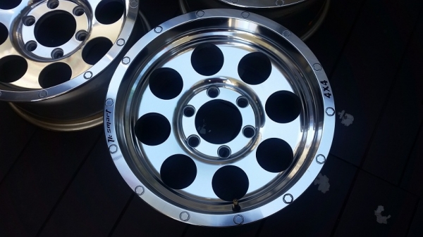 แม็กลายหยดน้ำขอบ 16 กว้าง 8 นิ้ว ET0