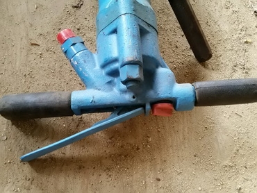 หัวเจาะลม SHINLI SL8O ใหม่ใต้หวัน สำหรับงานหนัก ใช้ดีครับ 38 kg