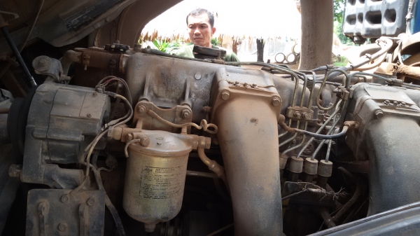 ขาย 10 ล้อ HENO เครื่อง EK100 260 แรง เพลาเดียว ขาย 10 ล้อ HENO เครื่อง EK100 260 แรง เพลาเดียว