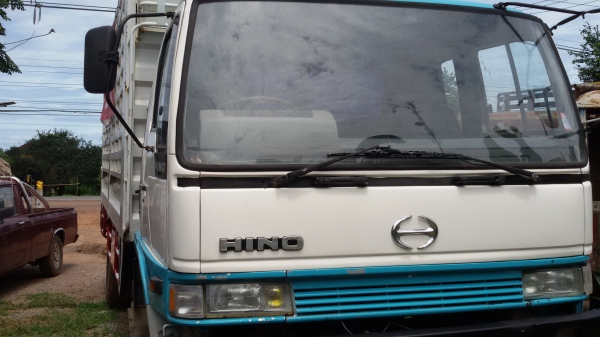 ขาย 6 ล้อ HENO เครื่อง WO6E 165 แรง กะบะข้างเสริม 5 เมตร ขาย 6 ล้อ HENO เครื่อง WO6E 165 แรง กะบะข้างเสริม 5 เมตร