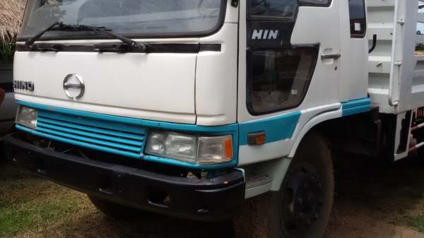 ขาย 6 ล้อ HENO  เครื่อง WO6E  165 แรง กะบะข้างเสริม 5 เมตร