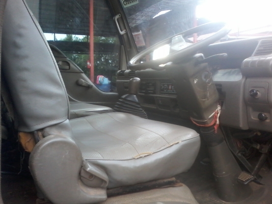 ISUZU 88 สี่ล้อ ปี 40 เครื่องดี ครัชชีสวย รถเดิม ISUZU 88 สี่ล้อ ปี 40 เครื่องดี ครัชชีสวย รถเดิม