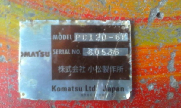 ขายรถแบคโฮ KOMATSU PC120-6 ราคา 700000