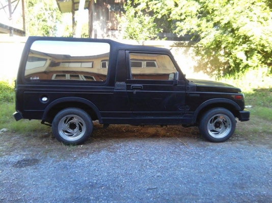 ต้องการขาย ล้อ KMC 15" made in USA  ขอบ 15"X7" 5รู PCD139.7