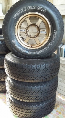 ขายล้อหล่อ te37x ขนาด 16x8 พร้อมยาง yoko 265/70/16 สวยๆครับ