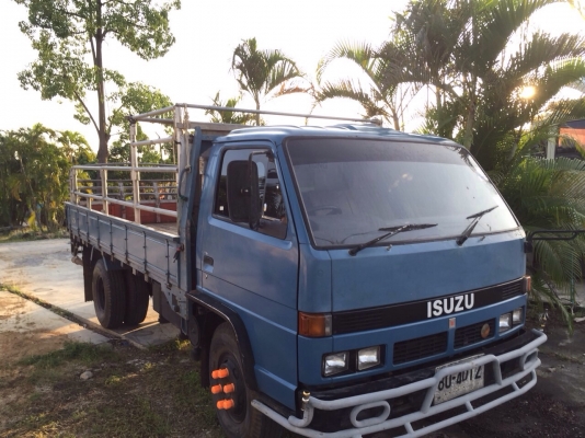 ขายรถหกล้อกระบะคาร์โก้. 115 ยาว 4.2 เมตร ขายรถหกล้อกระบะคาร์โก้. 115 ยาว 4.2 เมตร