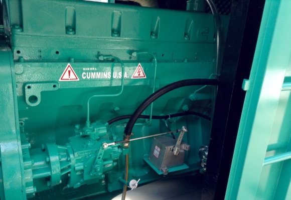 เครื่องปั่นไฟ200kva.cummins USA.รับประกัน18เดือน เครื่องปั่นไฟ200kva.cummins USA.รับประกัน18เดือน