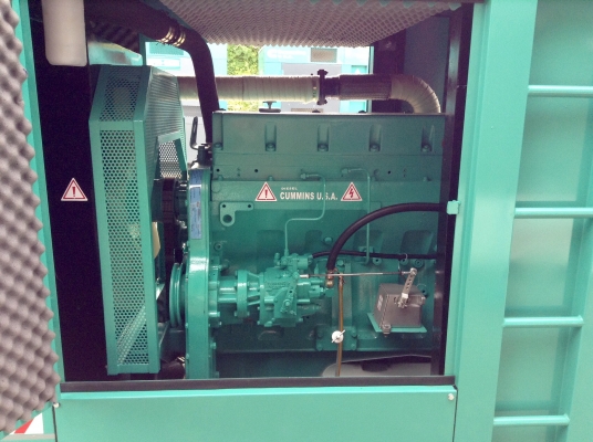 เครื่องปั่นไฟ200kva.cummins USA.รับประกัน18เดือน เครื่องปั่นไฟ200kva.cummins USA.รับประกัน18เดือน