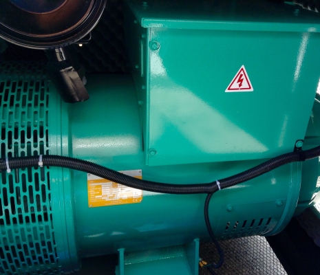 เครื่องปั่นไฟ200kva.cummins USA.รับประกัน18เดือน เครื่องปั่นไฟ200kva.cummins USA.รับประกัน18เดือน