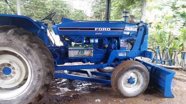 ขายรถไถฟอร์ด6600TA แท้เต็มคัน สภาพดีเครื่องแน่นแรงดี ไฮดรอลิคดี เกียร์ดี พวงมาลัยพาวเวอร์ พร้อมเล่มทะเบียน รูปรถเดิมๆมีครับ ขายรถไถฟอร์ด6600TA แท้เต็มคัน สภาพดีเครื่องแน่นแรงดี ไฮดรอลิคดี เกียร์ดี พวงมาลัยพาวเวอร์ พร้อมเล่มทะเบียน รูปรถเดิมๆมีครับ