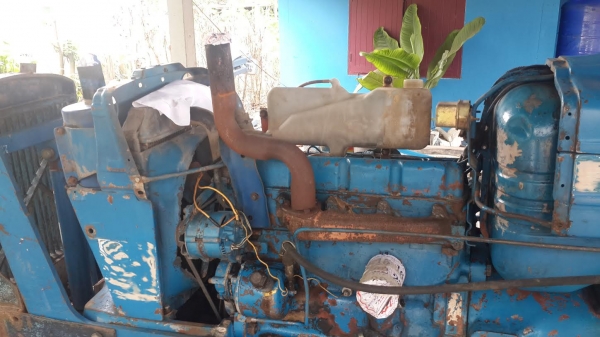 ขายรถไถฟอร์ด6600TA แท้เต็มคัน สภาพดีเครื่องแน่นแรงดี ไฮดรอลิคดี เกียร์ดี พวงมาลัยพาวเวอร์ พร้อมเล่มทะเบียน รูปรถเดิมๆมีครับ ขายรถไถฟอร์ด6600TA แท้เต็มคัน สภาพดีเครื่องแน่นแรงดี ไฮดรอลิคดี เกียร์ดี พวงมาลัยพาวเวอร์ พร้อมเล่มทะเบียน รูปรถเดิมๆมีครับ