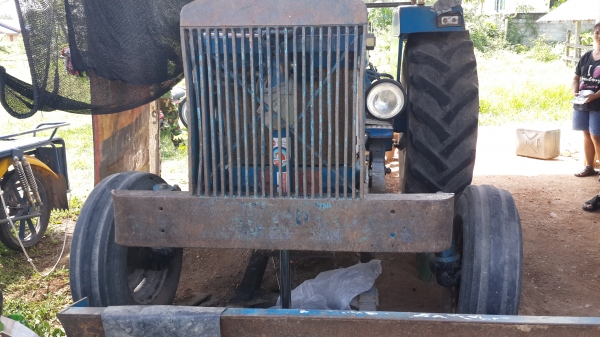 ขายรถไถฟอร์ด6600TA แท้เต็มคัน สภาพดีเครื่องแน่นแรงดี ไฮดรอลิคดี เกียร์ดี พวงมาลัยพาวเวอร์ พร้อมเล่มทะเบียน รูปรถเดิมๆมีครับ ขายรถไถฟอร์ด6600TA แท้เต็มคัน สภาพดีเครื่องแน่นแรงดี ไฮดรอลิคดี เกียร์ดี พวงมาลัยพาวเวอร์ พร้อมเล่มทะเบียน รูปรถเดิมๆมีครับ