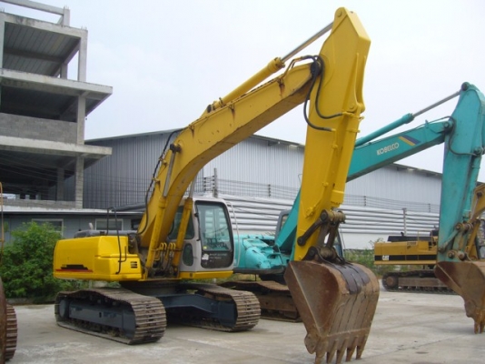 ขายรถขุดนำเข้าจากญี่ปุ่น SUMITOMO SH200-3 ปั๊ม K3V112