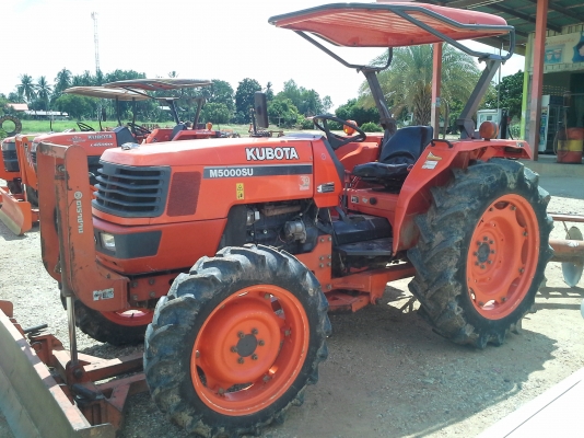ขาย แทรกเตอร์ KUBOTA M5000 สวยๆสีเดิมๆ อุปกรณ์สวยๆคับ