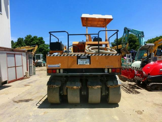 รถบด Dynapac CP201W  #46039 รถบดล้อยาง 7 ล้อ นำเข้าจากญี่ปุ่น ไม่เคยใช้งานในไทย สนใจติดต่อ ใหม่ 061-4194022