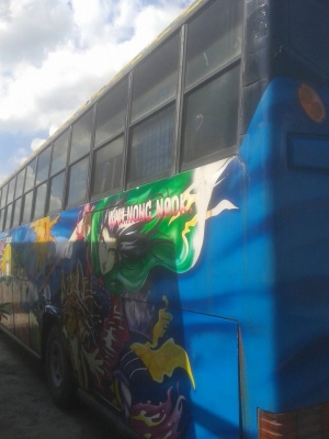 ขายตัวถังรถบัส  0818618549ศร  80000บาท