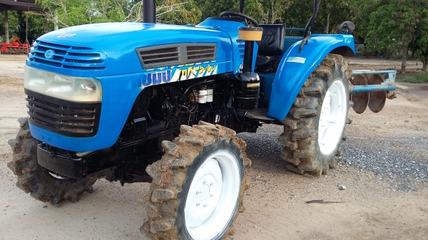 ขอบคุณ นายก หม้อ จาก จ.สิงห์บุรีครับขายรถไถแชมป์ รุ่นmx5900 โฟรวิน 59แรงพร้อมผาน7สภาพพร้อมใช้งาน