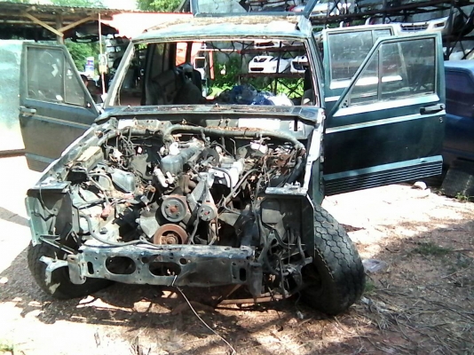 แยกอะไหล่ Jeep Cherakee แยกอะไหล่ Jeep Cherakee