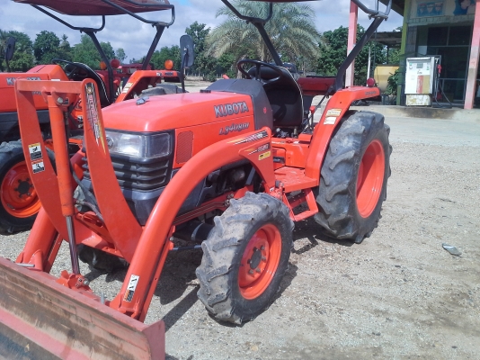 ขาย แทรกเตอร์ KUBOTA L3408  DI  สวยๆ