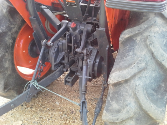 ขาย แทรกเตอร์ KUBOTA L3408  DI  สวยๆ