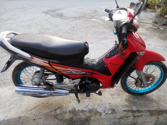 ขายคับรถสวยเครื่องดีสตาดมือพล่อมชุดโอน