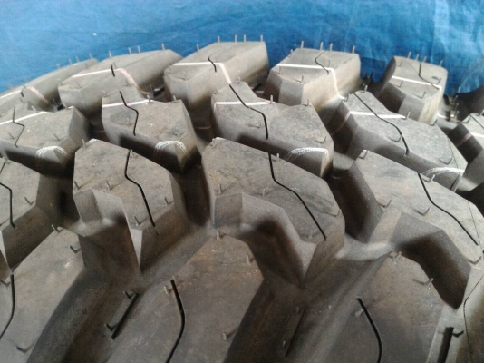 ขายล้อใหม่ลาย Bradley พร้อมยางใหม่มีเส้นเดียว ขายล้อใหม่ลาย Bradley พร้อมยางใหม่มีเส้นเดียว