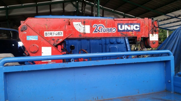 เครนUNIC 2 ตัน 4 ปลอก สภาพเลี่ยม เครนUNIC 2 ตัน 4 ปลอก สภาพเลี่ยม