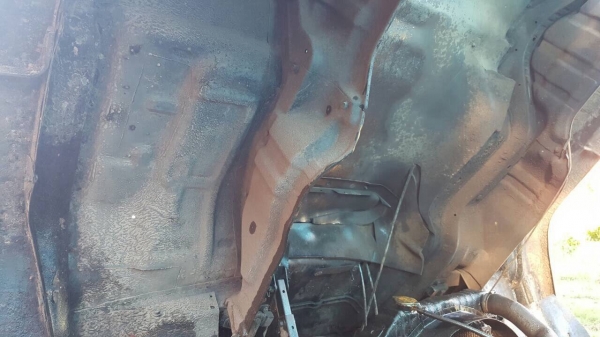 ขายรถล่อง เพลาเดียว ISUZU ROCKY 175 เปลี่ยนช่วงล่างใหญ่แล้ว เครื่อง 6BG1 175 แรงม้า คัสซีสวย เบรคลมดัน พวงมาลัยพาวเวอร์ ทะเบียนพร้อมโอนครับ