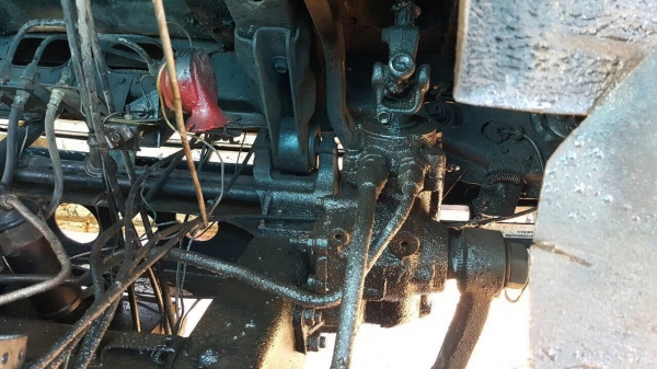 ขายรถล่อง เพลาเดียว ISUZU ROCKY 175 เปลี่ยนช่วงล่างใหญ่แล้ว เครื่อง 6BG1 175 แรงม้า คัสซีสวย เบรคลมดัน พวงมาลัยพาวเวอร์ ทะเบียนพร้อมโอนครับ