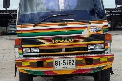 ขายรถบรรทุก 18 ล้อหัวลากพร้อมหางโลเบต ISUZU ROCKY 240 แรงม้าโค๊ชK หางโลเบตอู่ ทวีทรัพย์ 2 เพลา ราคา 950000