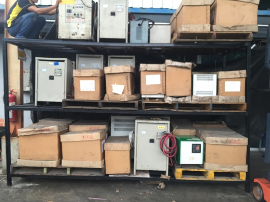 ตู้ชาร์จ battery สำหรับ ฟอร์คลิฟไฟฟ้าสภาพดีมากมีจำนวนมากๆ ตู้ชาร์จ battery สำหรับ ฟอร์คลิฟไฟฟ้าสภาพดีมากมีจำนวนมากๆ