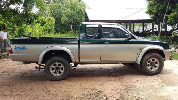 ขาย MITSU 2.8 4X4 ปี 2001/2544 สภาพสวยพร้อมใช้งาน เครื่องดี คัสซีสวย เกียร์โฟล์ใช้ได้ปกติ แอร์เย็น ทะเบียนพร้อมโอนครับ ขาย MITSU 2.8 4X4 ปี 2001/2544 สภาพสวยพร้อมใช้งาน เครื่องดี คัสซีสวย เกียร์โฟล์ใช้ได้ปกติ แอร์เย็น ทะเบียนพร้อมโอนครับ