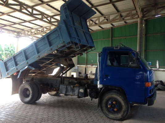 หกล้อ อีซูซุ NPR115 สั่งลุย ดั้ม5คิว สภาพดีพร้อมลุย ทะเบียนพร้อมโอน ราคา 390,000บ แบบเบาๆ