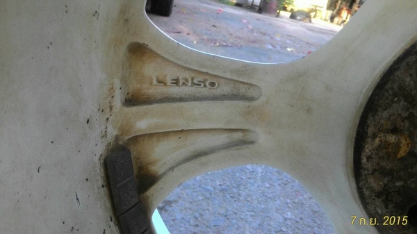 ขายล้อแม็กขอบ 17 พร้อมยาง4วง ราคา 4,900 บ.(ขายแล้ว)