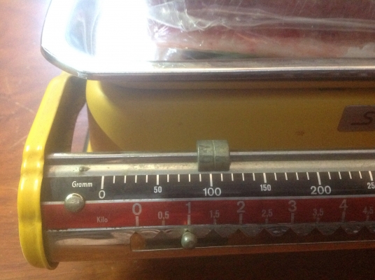 ขายตราชั่งสปิงงานเก่าเยอรมัน ยุคปี 1960-1970 มีความละเอียดสูงสามารถชั่งของต่ำกว่า 100 กรัมได้