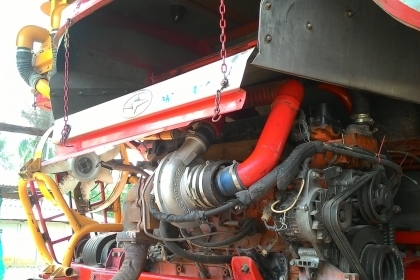 ขายรถเกี่ยวข้าวศักดิ์พัฒนา KM49 เครื่อง 6HH Superturbo G8 12HT  สภาพพร้อมใช้งาน