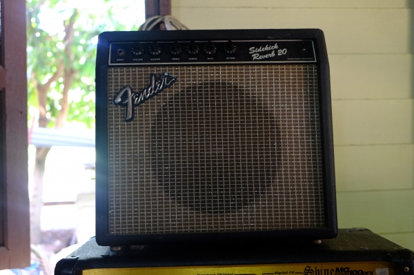 ขออณุญาติพี่เสือประกาศขายด่วนเครื่องดนตรีทั้งวงครบมีกลองชุด เบส กีตาร์2ตัว คีบอร์ด แซกโซโฟน ปังโก้ แทมลีน เอฟเฟคกีตาร์ เอฟเฟคกลอง ไมค์กลอง1ชุด