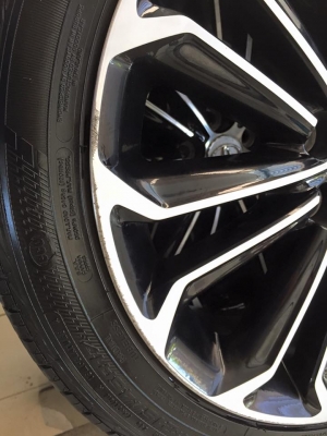 ล้อ toyota New altis พร้อมยาง 215/45/ขอบ17 5รู100