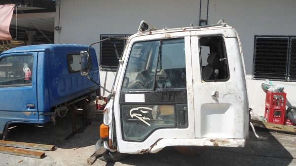 หัวตามสภาพ อีซซุ ล๊อกกี้ อุปกรณ์ครบๆ พื้นผุ ตรงวางเท้า2 ข้าง ค านดี หัวตามสภาพ อีซซุ ล๊อกกี้ อุปกรณ์ครบๆ พื้นผุ ตรงวางเท้า2 ข้าง ค านดี