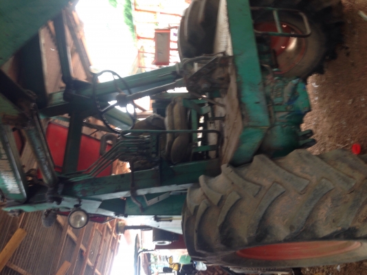 ขายรถคีบหลัง ขายรถคีบหลัง