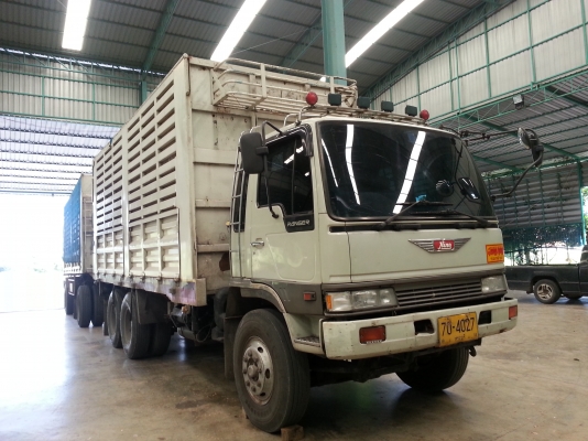 ขาย HINO ZUMO 227 เครื่อง P11C, 320แรงม้า 7เกียร์เดินหน้า