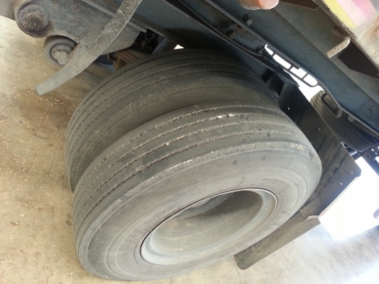 ขาย HINO ZUMO 227 เครื่อง P11C, 320แรงม้า 7เกียร์เดินหน้า